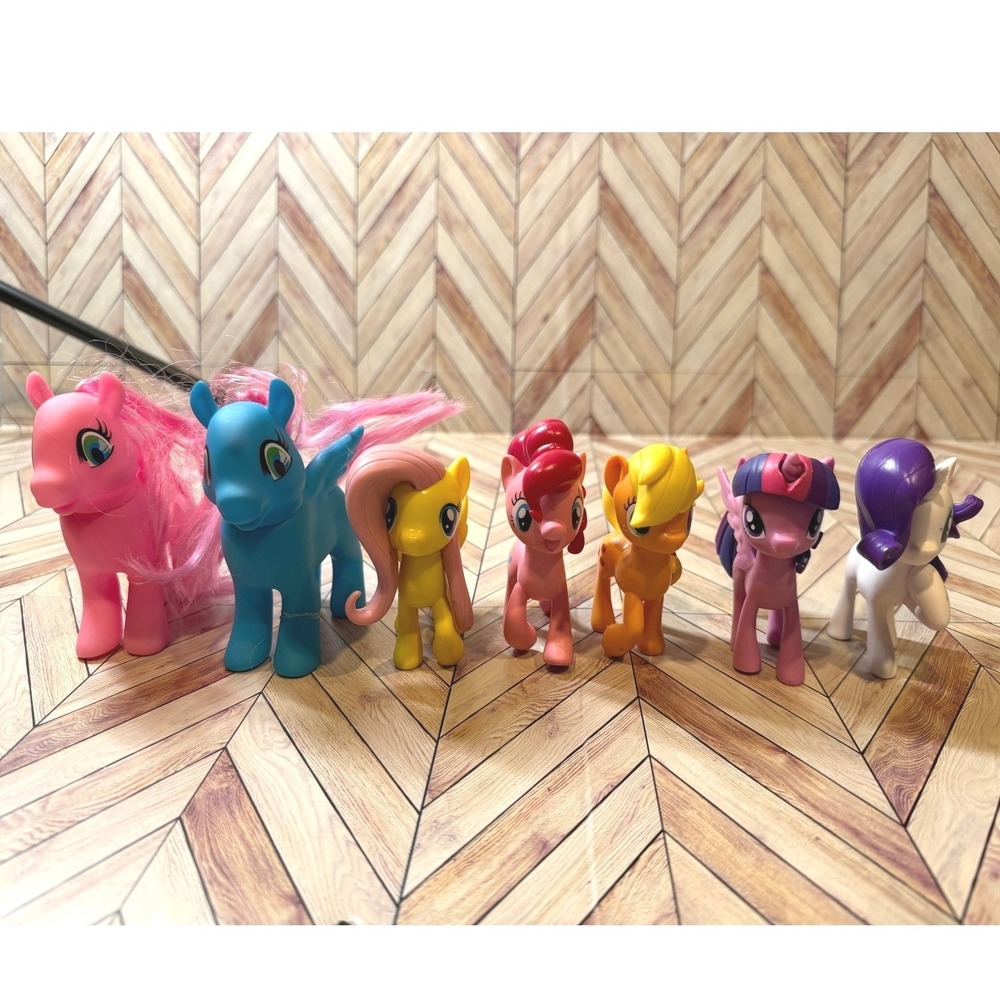 My Little Pony Friendship is Magic Figure Lot Twilight Sparkle Rarity Toy MLP